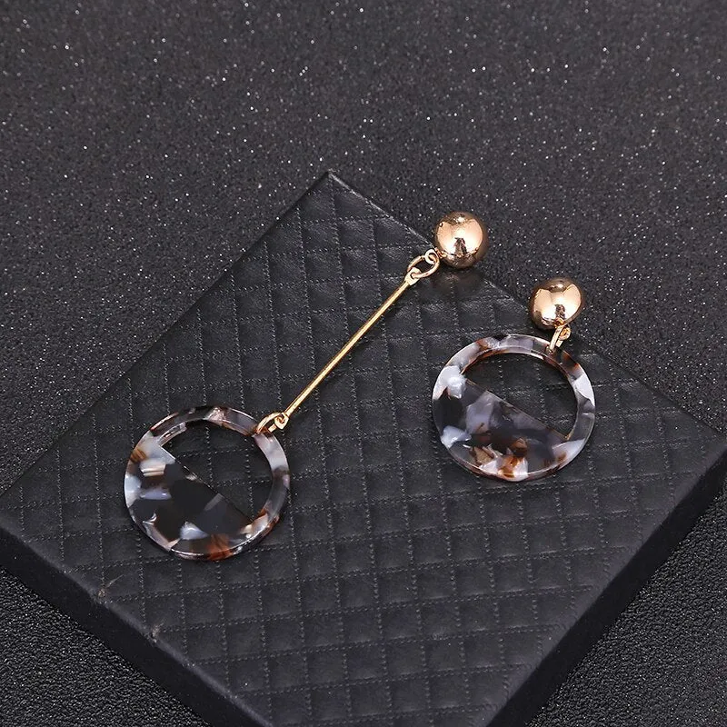 Asymmetrical Acrylic Round Circle Earring