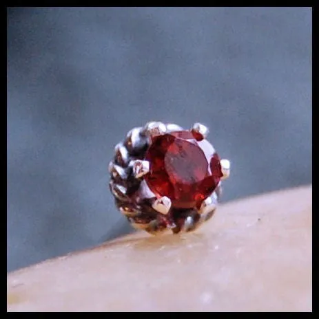 Garnet Nose Stud - Roped with Sterling