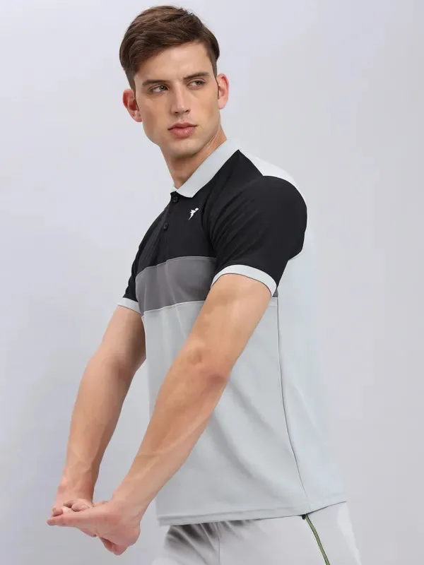 Men Colorblock Slim Fit Polo T-shirt with MATPIQ